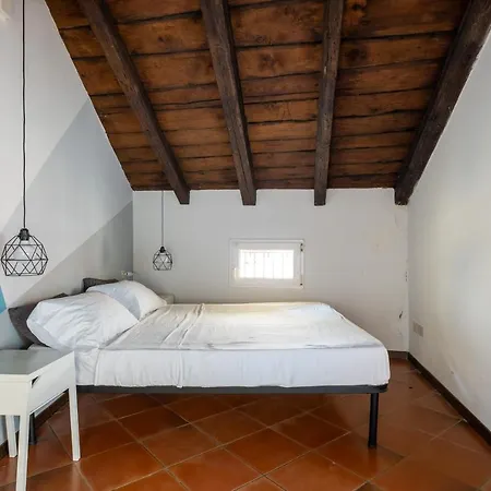 Mansardina Nosadella 9 By Wonderful Italy Apartment