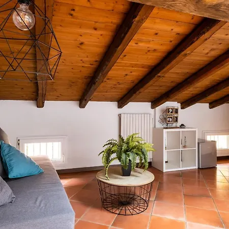 Mansardina Nosadella 9 By Wonderful Italy